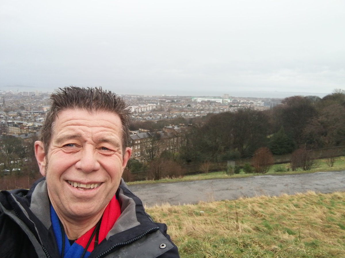 G'day. Sunshine on Leith. Not.
#edinburgh
#caltonhill