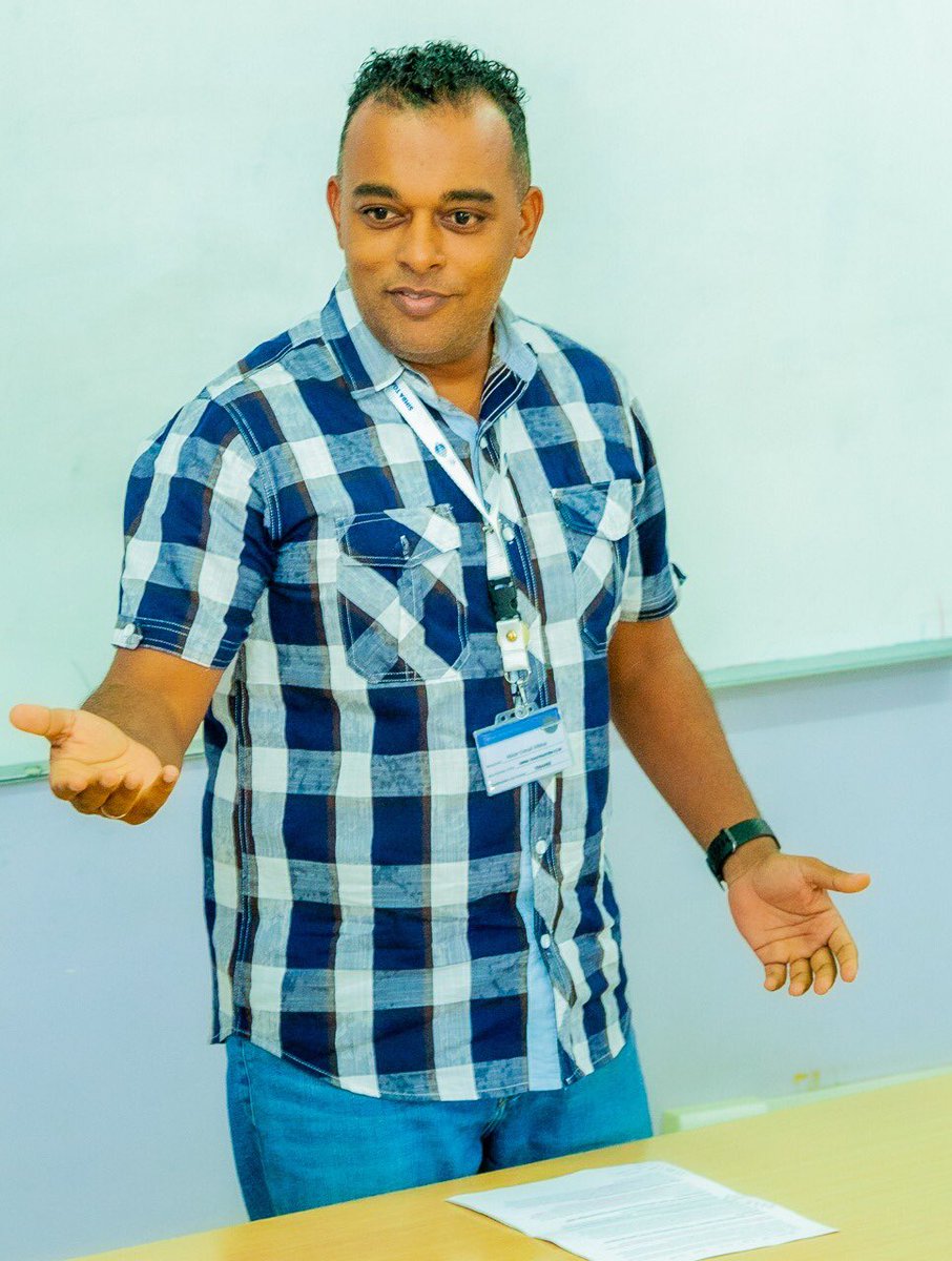 dx5ve's tweet photo. The process of public speaking involves the following;
• identifying the nature of Speaking topic
•Know your audience
•Relevant news
•Brainstorm ideas and make a list of ideas.
#Hernovation
#SimbaToastMasters
#PracticeMakesProgress @SimbaToastmasters https://t.co/Jp86pPjLb8