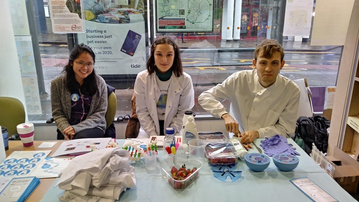 frozenark's tweet image. We&apos;re busy at @NottsFOSAC today!  #curiousnotts #FOSAC