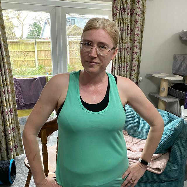 DoodlePopDesign's tweet photo. So just done my Saturday morning workout!  It included weights and was certainly a challenge! I store my weight around my middle and I hate it!  Could of cropped the photo but keeping it real!  Hopefully I can tone up and loose some weight in the coming … https://t.co/crHDvq00LX https://t.co/YtAtfieDr8