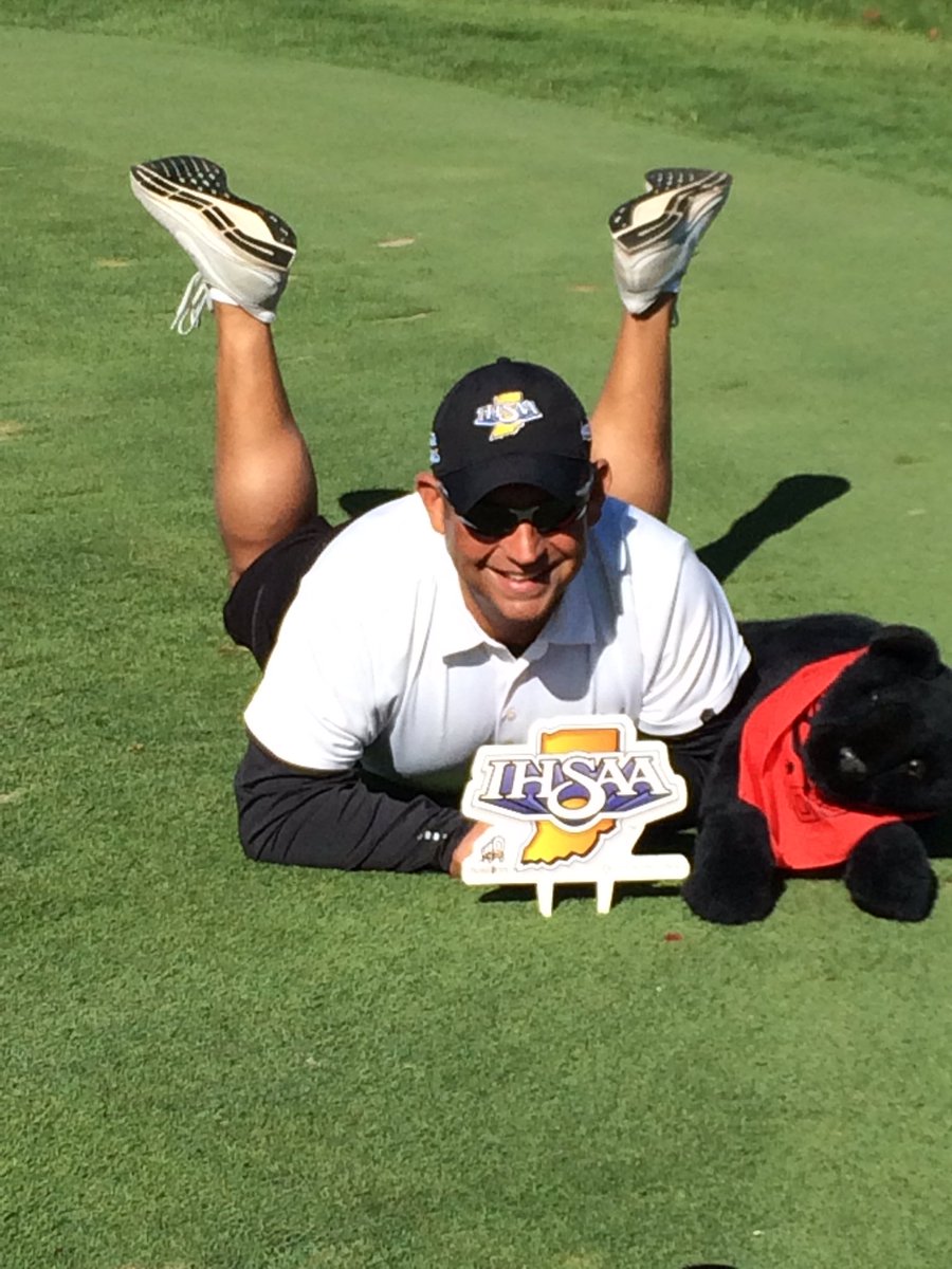 OreoThePanther's tweet photo. Good luck at basketball regional. I hope you get a lot of birdies!  @NWBlackSwish https://t.co/Pmoq4wCPQe