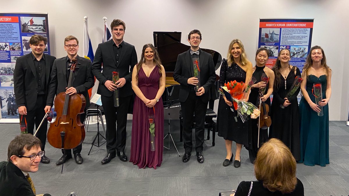 RSGovUK's tweet photo. 🎼From Russia with Love❤️ @RSGovUK🇷🇺🇬🇧

Works by Tchaikovsky, Rachmaninov, Shostakovich, Prokofiev, Scriabin, Rimsky-Korsakov, Khachaturian and Sviridov wonderfully presented by 11 talented musicians from 8 counties 🇷🇺🇬🇧🇫🇷🇮🇹🇧🇬🇱🇻🇷🇴🇰🇷

Thank you @ChaplinaYulia - Artistic Director🎹 https://t.co/XTASI0x53W
