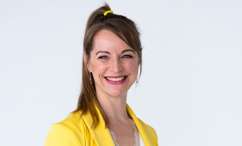 EEN SPRANKJE HOOP OF GELUKZALIGE ONWETENHEID
Waar je haast mee doodgegooid wordt is dat ene feit. In Nederland is de kans om #dementie te krijgen een op vijf.  Wat er veel minder vaak bij wordt verteld is de rest van het verhaal. tinyurl.com/vdtsmg3