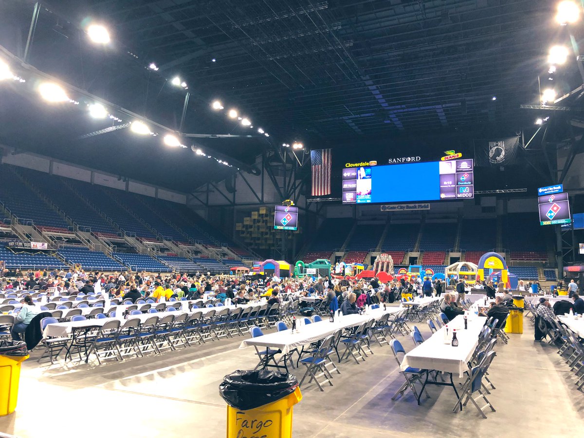 NaomiOrre's tweet photo. Saturday fun with the Squad: the 62nd Annual Fargo Kiwanis Pancake Karnival. This is worth attending on a Saturday morning. 

All-you-can-eat pancakes + the best sausage in town + giving back to the community. 🥞😍 #FargoThings 😙 https://t.co/x5gvrWQ2vN