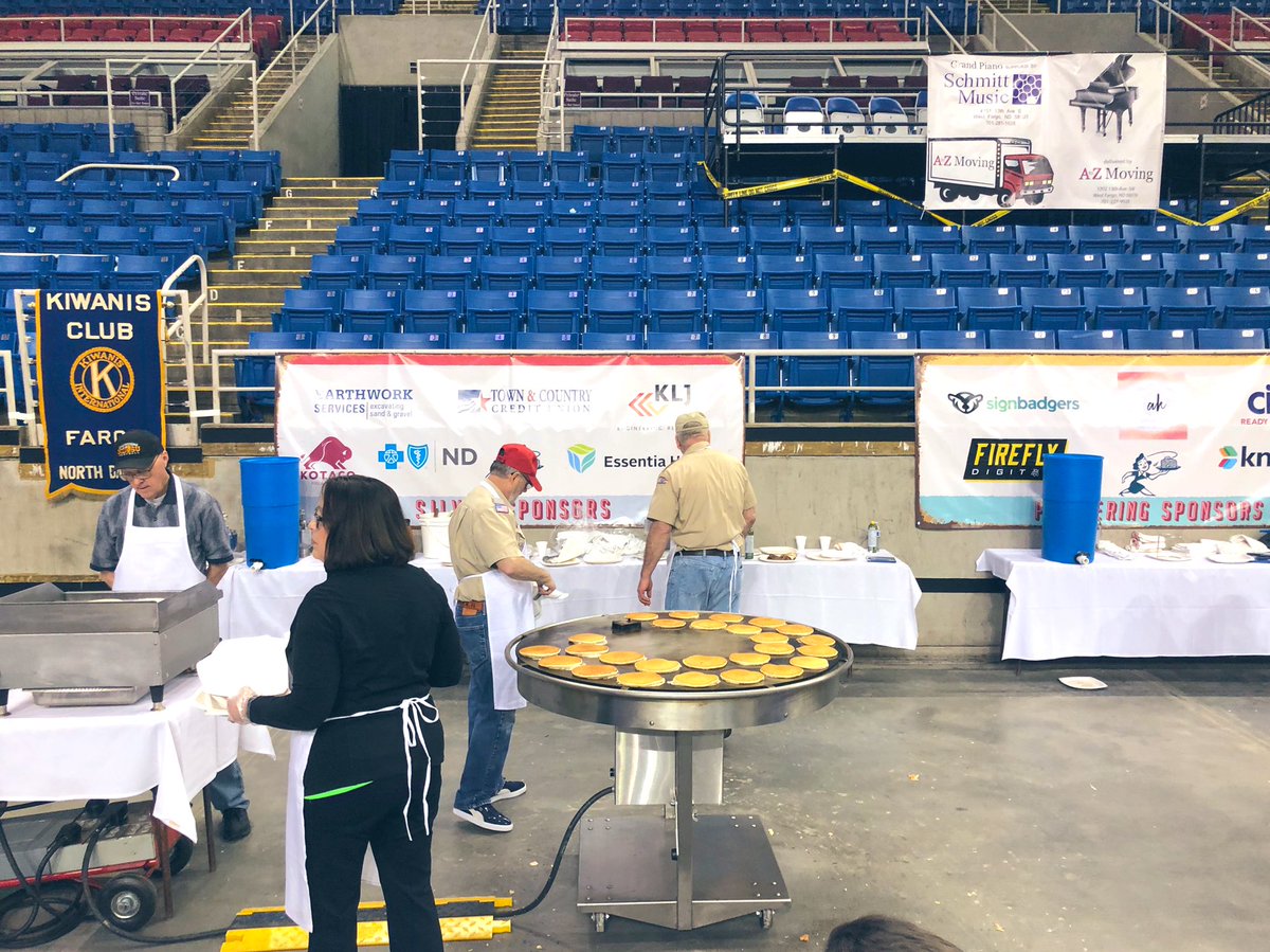 NaomiOrre's tweet photo. Saturday fun with the Squad: the 62nd Annual Fargo Kiwanis Pancake Karnival. This is worth attending on a Saturday morning. 

All-you-can-eat pancakes + the best sausage in town + giving back to the community. 🥞😍 #FargoThings 😙 https://t.co/x5gvrWQ2vN