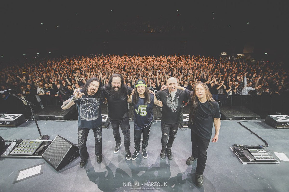 dreamtheaternet's tweet photo. Thank you Zurich! ๐จ๐ญ๐ค
๐ท by @nidhal_marzouk
#dreamtheater #distanceovertimetour https://t.co/ll0N8faij3