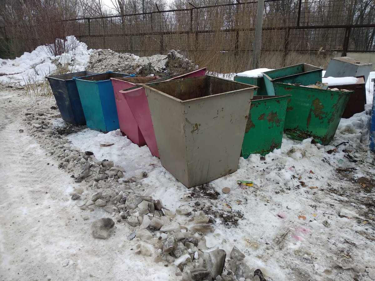 ☝🏻❗Мы продолжаем модернизацию контейнерного парка в образовательных учреждениях г. Димитровграда!

🚮✅В детских садах заменены контейнеры в количестве 31 шт. (в ближайшее время будут заменены ещё 4 контейнера). Далее регоператор 4-й зоны приступит к модернизации в школах.