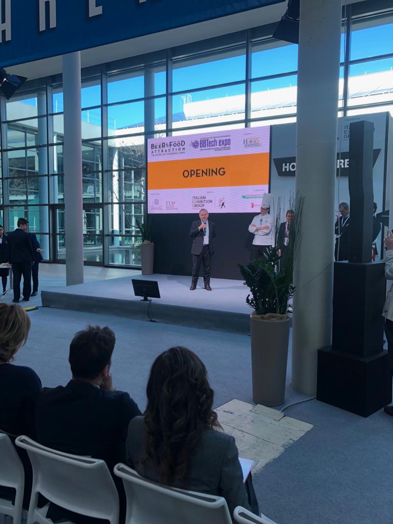 fipeconf's tweet photo. #Stoppani ha inaugurato la manifestazione #Horeca e interverrà al convegno di #italgrob
Oggi a #rimini https://t.co/MgsOJ89fjI
