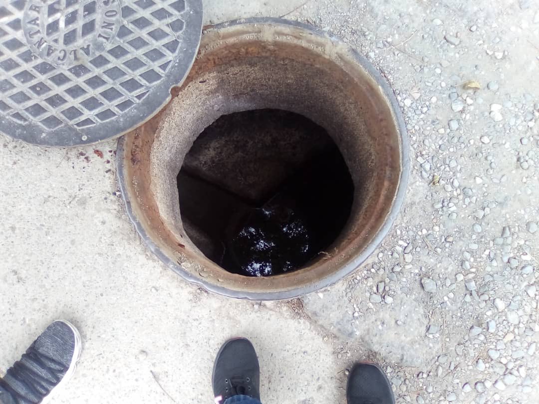 Inspección en conjunto con personal del IFE(Estación Charallave Sur), personal de Inframir y la Hidrológica para mejorar y detectar las condiciones de fallas de aguas servidas en la Urb. Industrial San Rafael. Ubicada en Charallave, municipio Cristobal Rojas, estado Miranda.