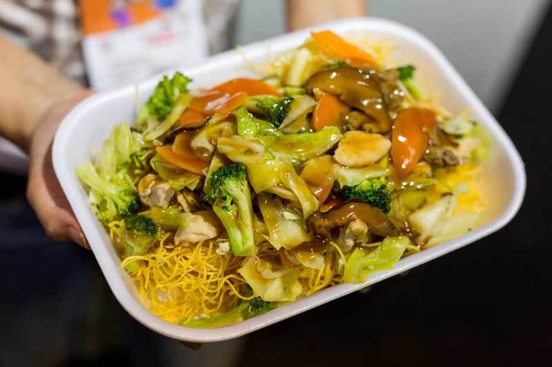 hashitag's tweet photo. Que tipo de yakisoba você gosta? 
Com molho inglês, com bastante verdura,no pão? 
Tem para todos os gostos! Veja mais em >> https://t.co/KFnmBs2w2a https://t.co/aMZTYwtmqk