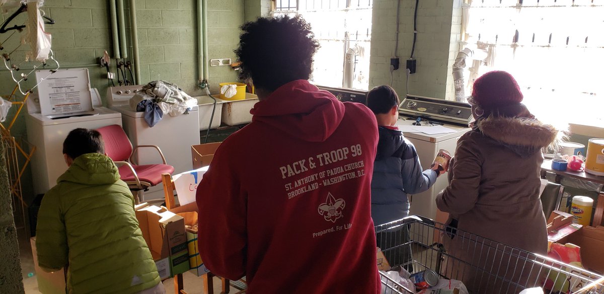 troop98dc's tweet image. Early morning Saturday service #goodturn for our Troop 98 @boyscouts + @Pack98DC Webelos/AOL scouts as they sort the food pantry at St. Francis de Sales Church @WashArchdiocese @NCACBSA #ScoutMeIn @ScoutingInDC