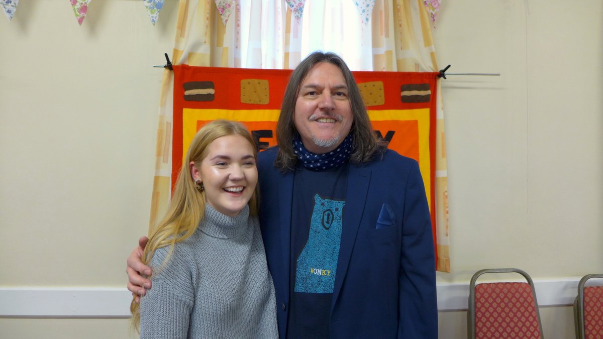 WarmToastyClub's tweet photo. The lovely #AnnaBruce with our Johnno @Snippetcuts during a #MemoryAfternoons in #ShrubEnd
What a voice Anna has!
And what a charming afternoon with friends old and new.
@TNLComFund @TNLUK https://t.co/dyxdlFlTVp