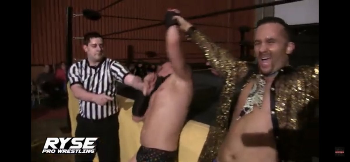 Tyler_Klein's tweet photo. 2020 will be the year Golden Chic International walks our designer shoes all over the @ryse_wrestling roster in The Stronghold or in Baldwin. @calvin_coutu showed that being “brayzy” or whatever is a fad. #goldenchicinternational #calvincouture #tylerklein #bcsteele https://t.co/oCwlAcYak2