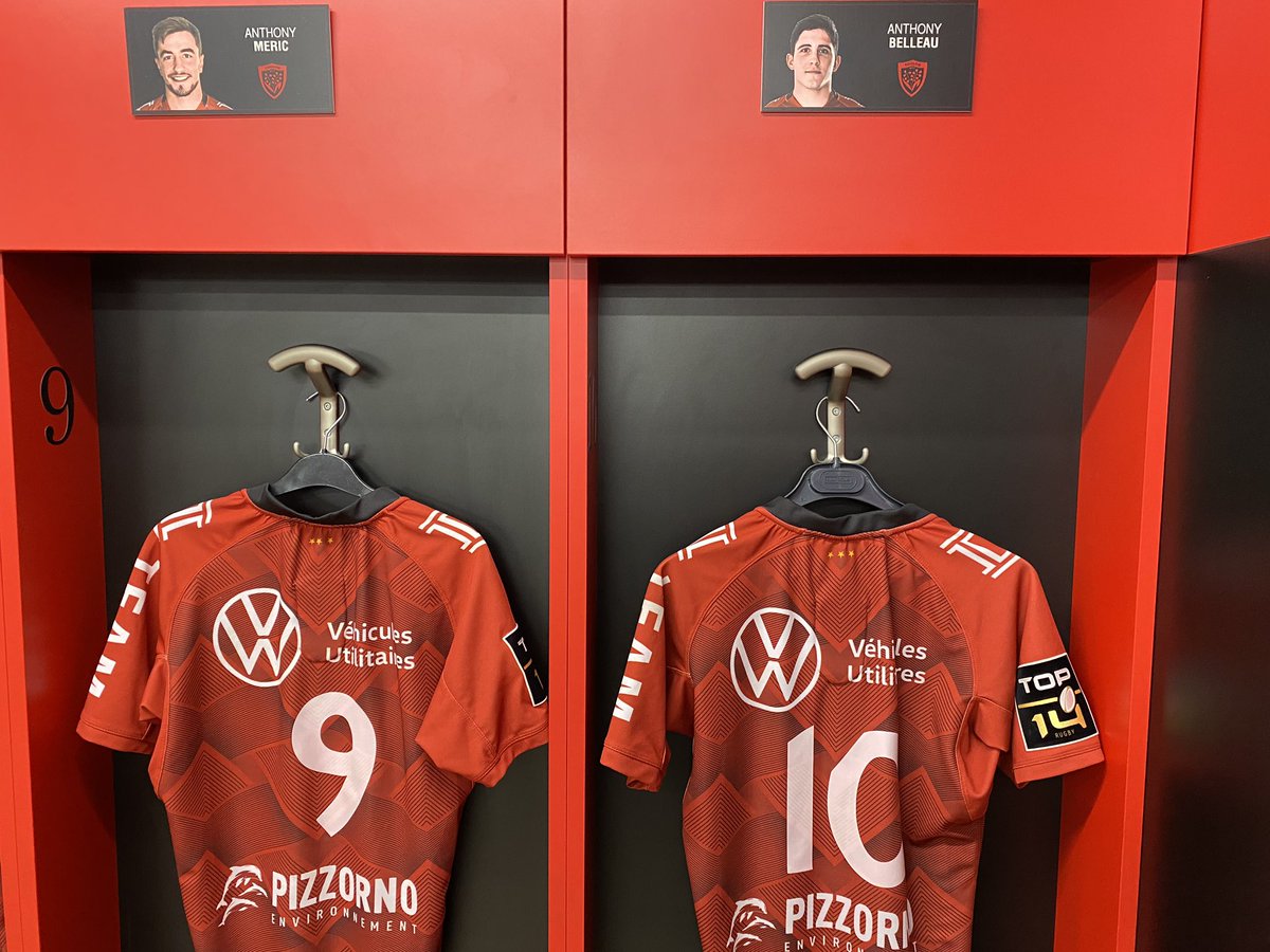 RCTofficiel's tweet photo. 🔥Le vestiaire est prêt au Stade Mayol pour la 1️⃣5️⃣ème journée de @top14rugby face au @CABCLRUGBY 

📸La charnière 

🔜 #RCTCAB à 1️⃣8️⃣h 🤩 https://t.co/v9gnbiiNpB