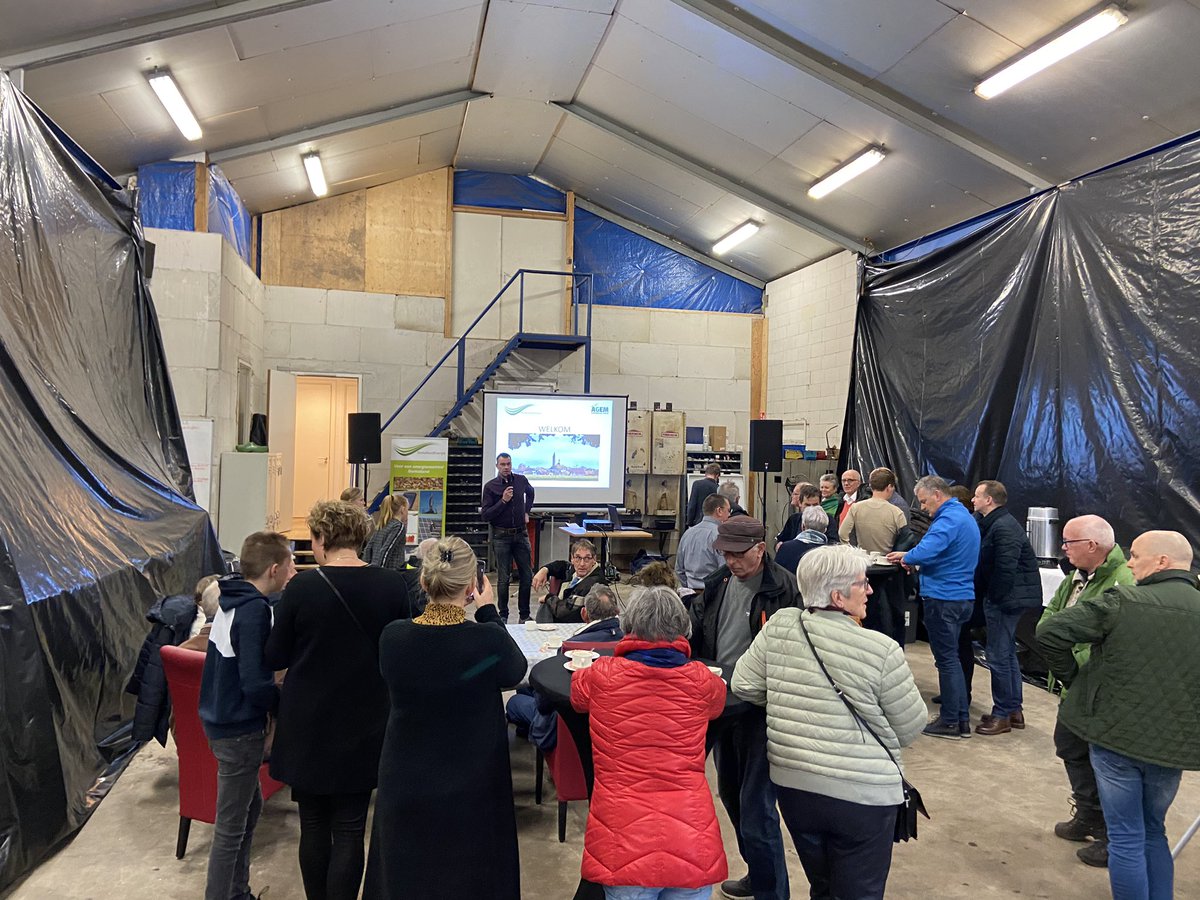 Opening Rietmolen stroom. Postcode roos project. Tenten Solar Zonnepanelen plaatst zowel het 1e als 10.000e paneel voor energiecooperaties in de Achterhoek. #duurzaam @AGEM2030