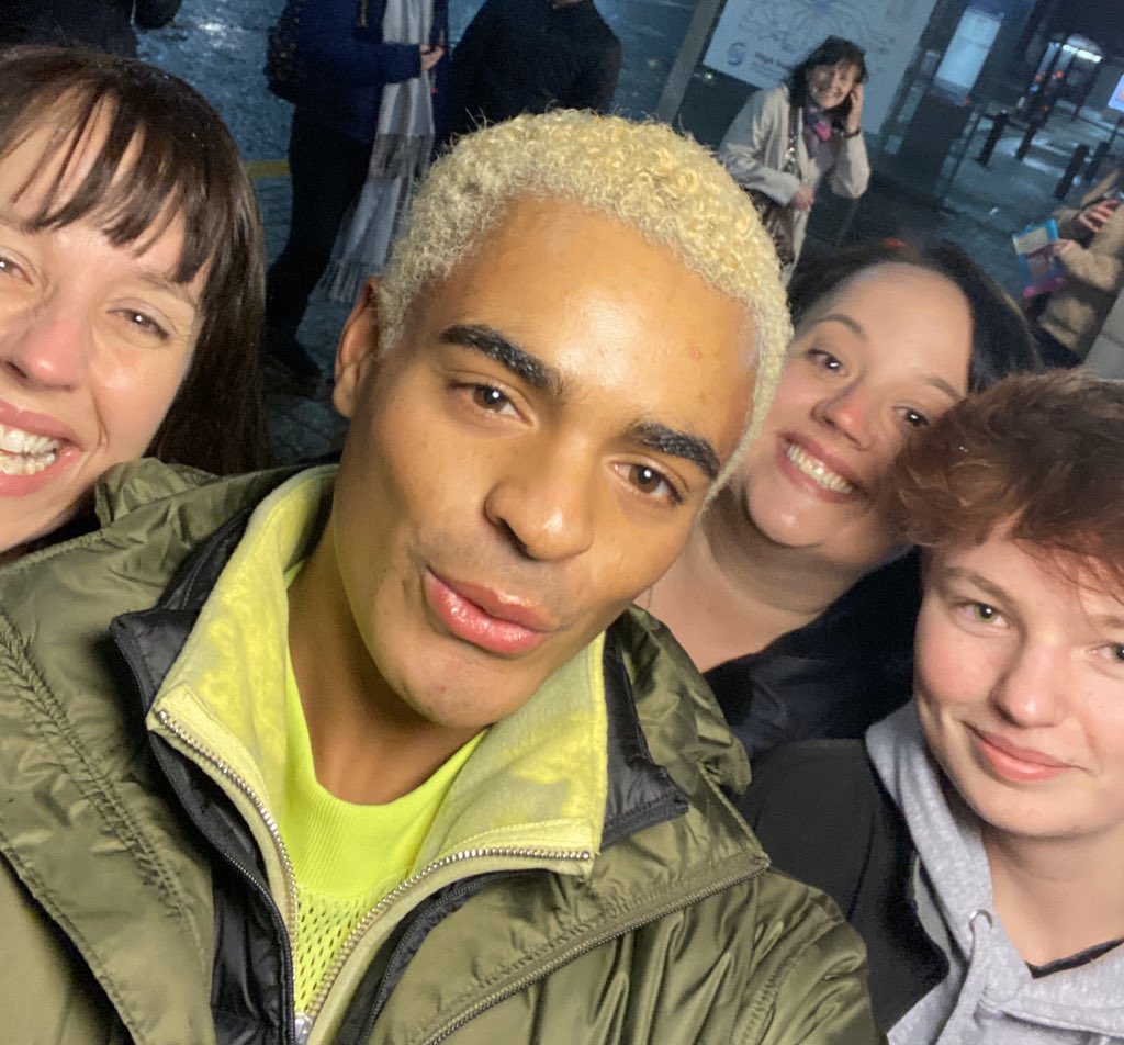 Sapie81's tweet photo. 4 days on and still sing the @JamieMusical soundtrack in my head, wishing I was up on that stage shaking what my mamma gave me too! #AndYouDontEvenKnowIt β€οΈππΆ #needtoseeitagain #andagain #andagain @LaytonWilliams @georgesampson https://t.co/OdKbQOxajL