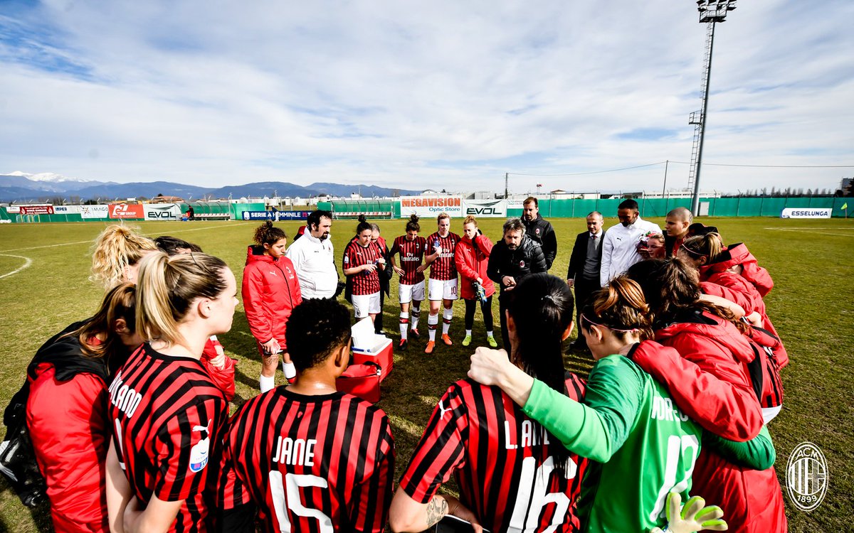 #TavagnaccoMilan: 0⃣-4⃣ 👏🏻
Fan four for the Rossonere 🔴⚫️

⚽ Tucceri, <a href="/giacinti/">Giacinti Comunica</a>, Thorvaldsdóttir, Tamborini ⚽

Splendida vittoria delle rossonere 🔴⚫️
#FollowTheRossonere #SempreMilan