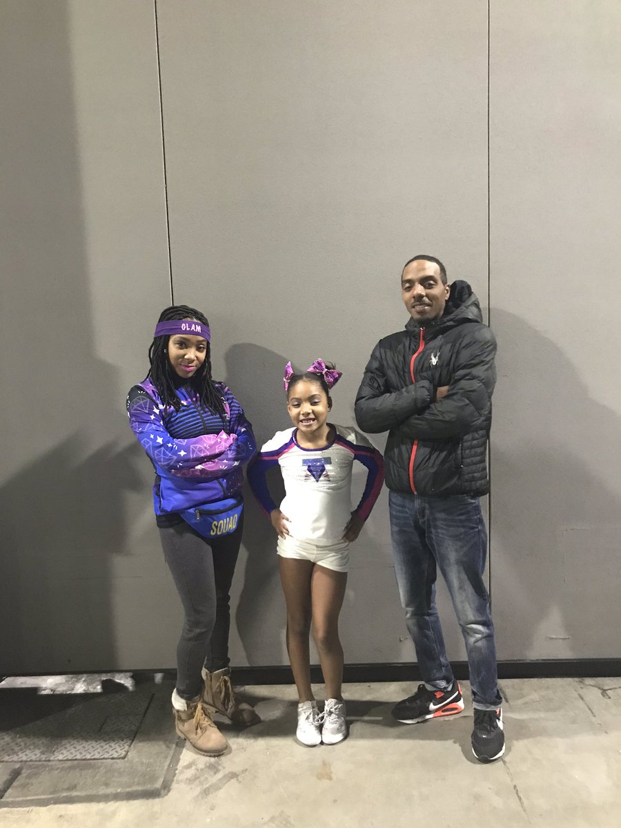 iamher_TEE's tweet photo. ๐๐She hit Zero !!!!!! #CheerTalk #RiTakesATL #WeCheer #TMA #GLAM #OTF ๐ https://t.co/HMBsIzGPZx