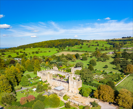 TheDigVenturers's tweet photo. Our TOP TIPS for everyone who can't get enough of the Tudors:
π Browse more of our Tudor discoveries online
https://t.co/y0tGCYUQSI
π Get tickets for DigNation Festival at @SudeleyCastle - 10% off if you book this weekend!
https://t.co/X3vv2mSnYV
#DiggingUpBritainsPast https://t.co/qi0BqsyLLp