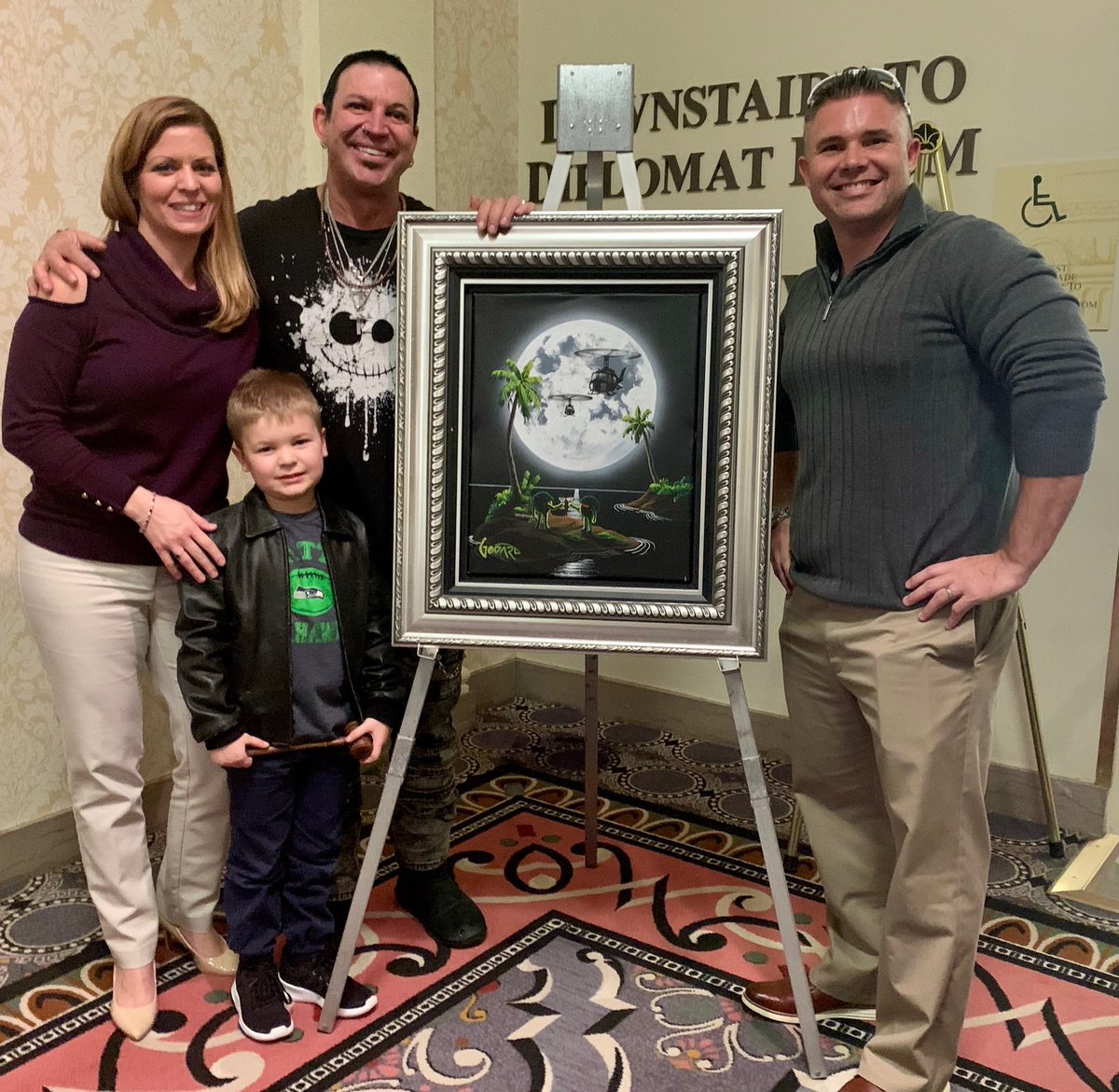 alsup_morton's tweet image. Amazing art auction/exhibition at Omni in DC! With the one &amp;amp; only #MichaelGodard Thank you #ParkWest for an awesome weekend!!