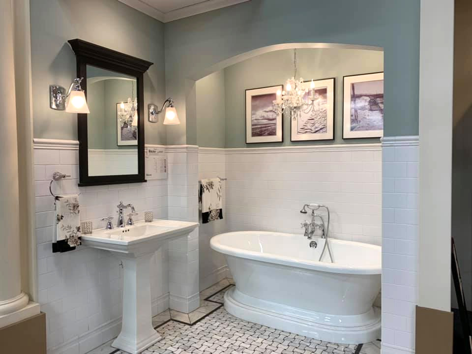 DenverShs's tweet image. This is the kind of bathroom we do...the only thing missing are candles and wine! #SelectHomeSolutions #BathroomRemodel #ModernBathroom #ModernTiles DesignMatters #ComfortMatters