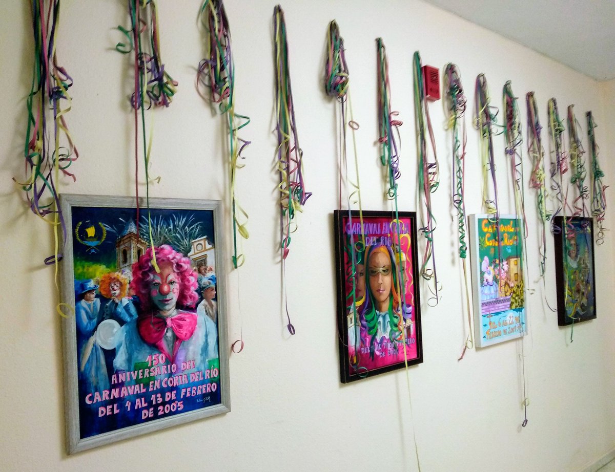 Noche de #Carnaval2020 en #CoriadelRío. Toca disfrutar de la fiesta de la #Libertad!!!