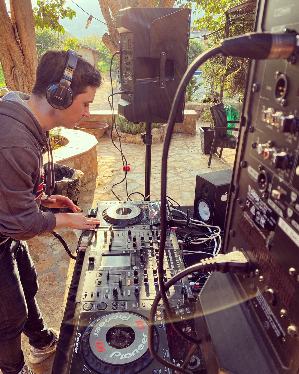 Dirtysoficial's tweet image. 👉Dirtyjobs㊗️🙌 OCEAN🌊.
.
.👉Hola 2020, allá vamos🎧🤟!
.
.👉book now/contracta ara!🌿.
.
.#dirtyjobsocean #dirtyjobs2020 #liveset #djsoller #djmallorca