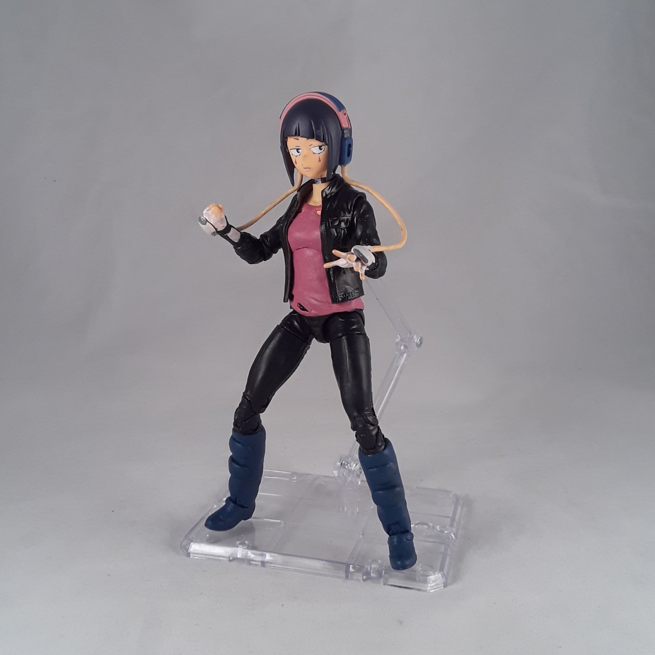 Gå op Inspektør koste Viet Huynh on Twitter: "I made a custom Kyoka Jiro action figure. All these  will be available for sale at @captainscomicexpo Feb. 22-23 #myheroacademia  #bokunoheroacademia https://t.co/2Nc5rmD0v8" / Twitter