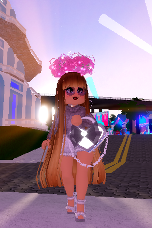 Sierra On Twitter I Just Got The Valentines 2020 Halo After Having A Lot Of Bad Luck Recently Royalehigh Royalehighhalo - valentines halo roblox royal high