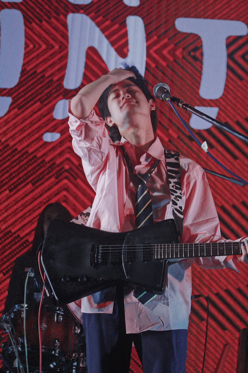 doubledarble's tweet photo. 140220 Valentine’s Boy all kill @Tonhonth 

#FWDThailand 
#DareToTheMax 
#DareToLove
#LidoConnect 
#wearemints 
#whattheduckmusic https://t.co/AVunJMBZW6