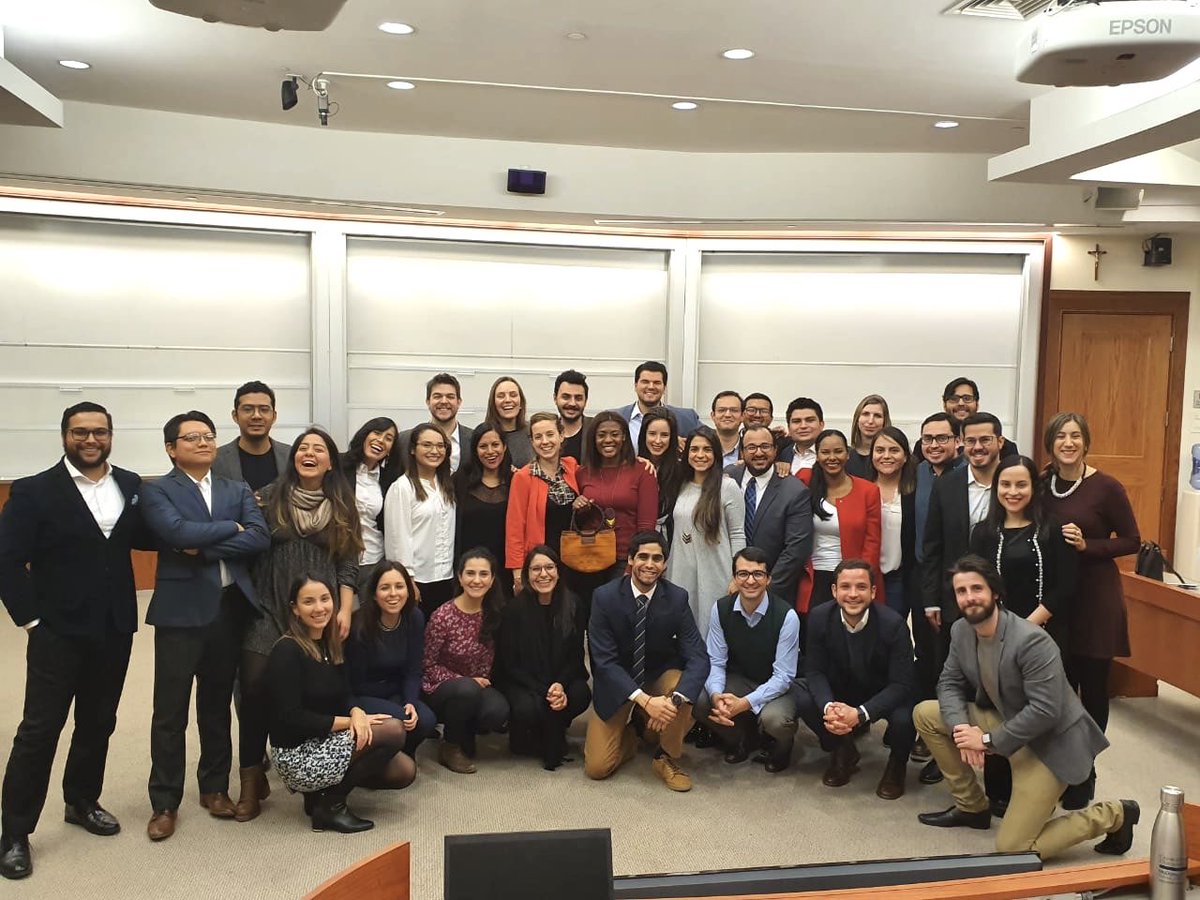 TuliaHenry's tweet image. Pitch day @GCLalumni @GeorgetownLatAm @Georgetown #GCL2020