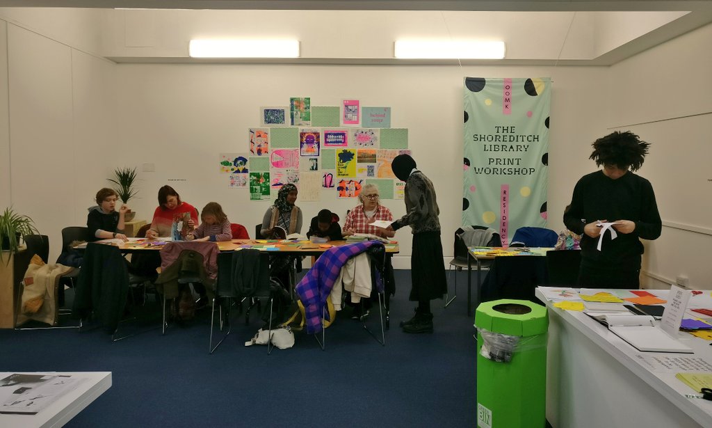 HelloHoxton's tweet image. #TheShoreditchLibraryPrintWorkshop came to life today with @oomkzine wrapping paper workshop. Participants created their own patterns using Indian ink and explored @hackneylibs #ShoreditchLibrary collection to create brightly coloured repeated designs #PEERintheLibrary