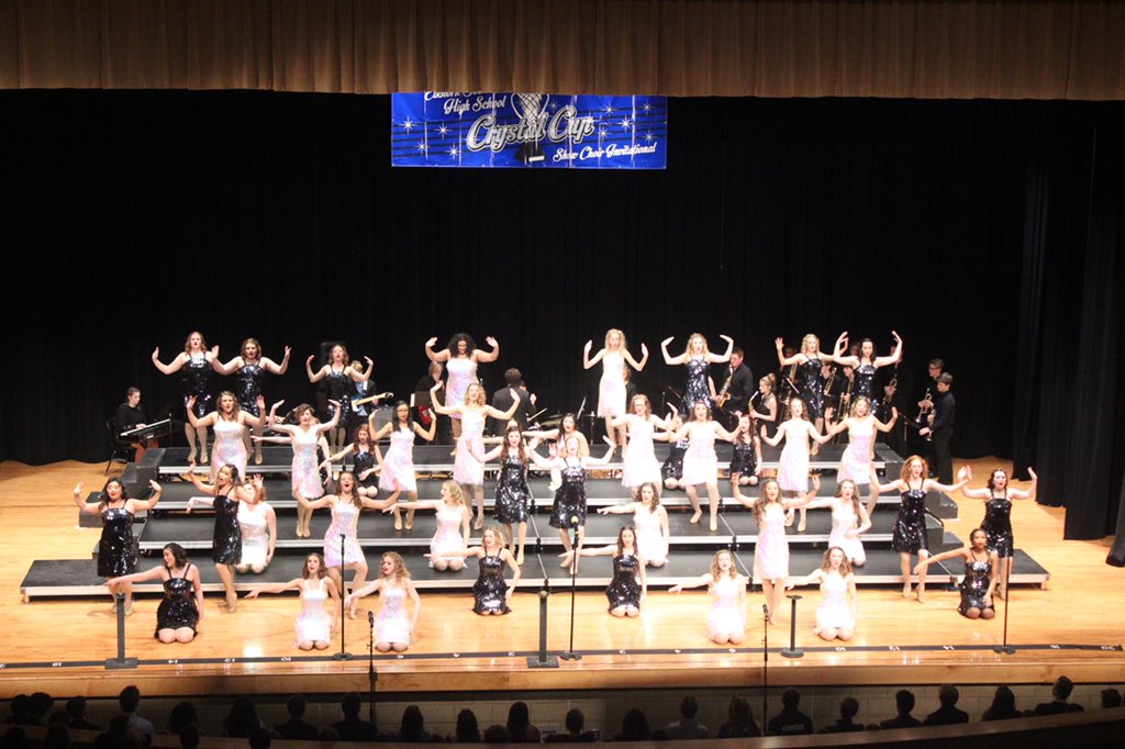 CrystalCupESHS's tweet photo. Simply Irresistible lives up to its name!! Fantastic show!! 😍#ESHSCrystalCup2020 #highschool https://t.co/HOxY3ySbze