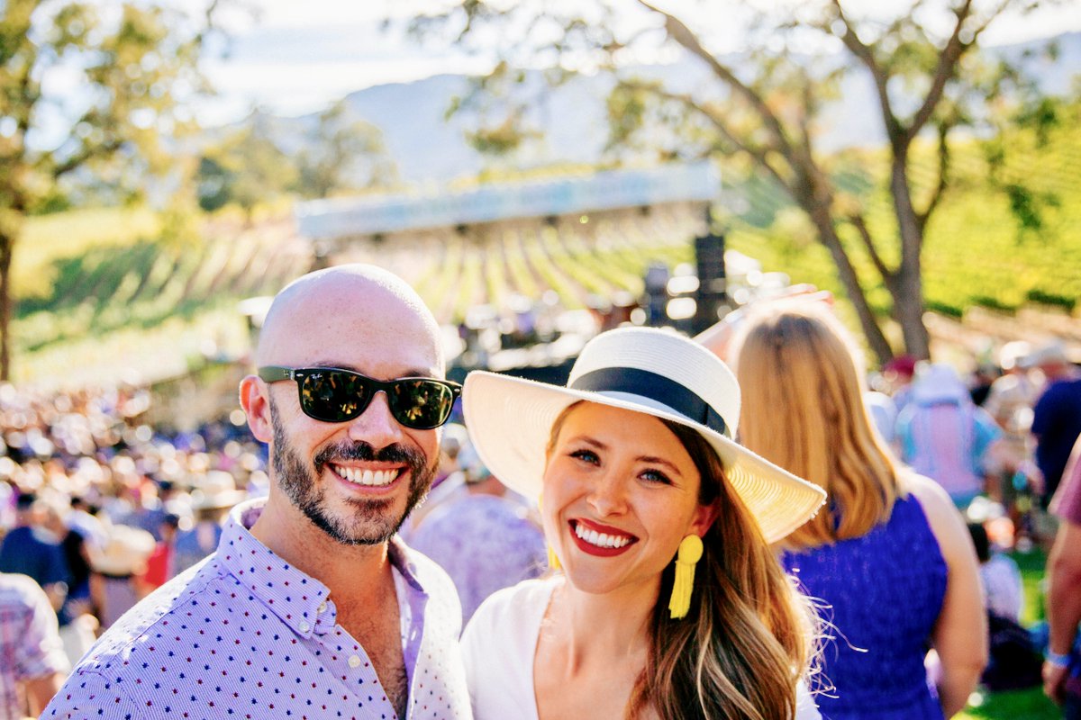 Sonoma__Harvest's tweet photo. 🙌 Giveaway Alert 🙌

Double the festivals is double the fun! Retweet to enter to win SOLD OUT 3-day GA  tickets to BottleRock + 2-day GA tickets to Sonoma Harvest ✌️

No limit on entries, 1 RT = 1 entry, winner randomly selected on 2/22/20. https://t.co/UqJs7tAtY9