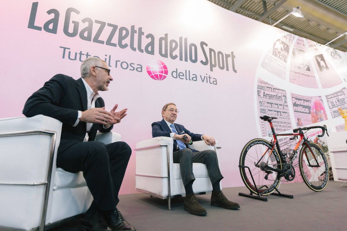 CosmoBike Show tweet media