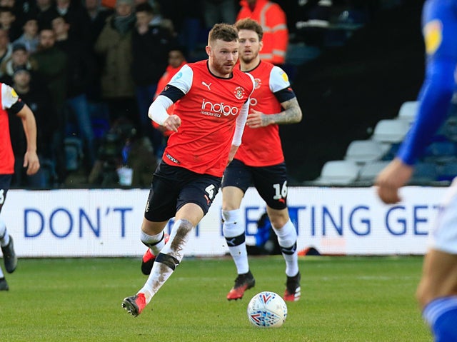 Ryan Tunnicliffe vs Middlesbrough:
77.3% Pass Accuracy
6 Long Balls
2 Interceptions
1 Tackles Won
2 Succ. Dribbles
1 Goal
38 Touches
7.83 (@WhoScored)

Proving the doubters wrong?👀🔥
#COYH #LTFC @LutonTown @RyanTunnicliffe