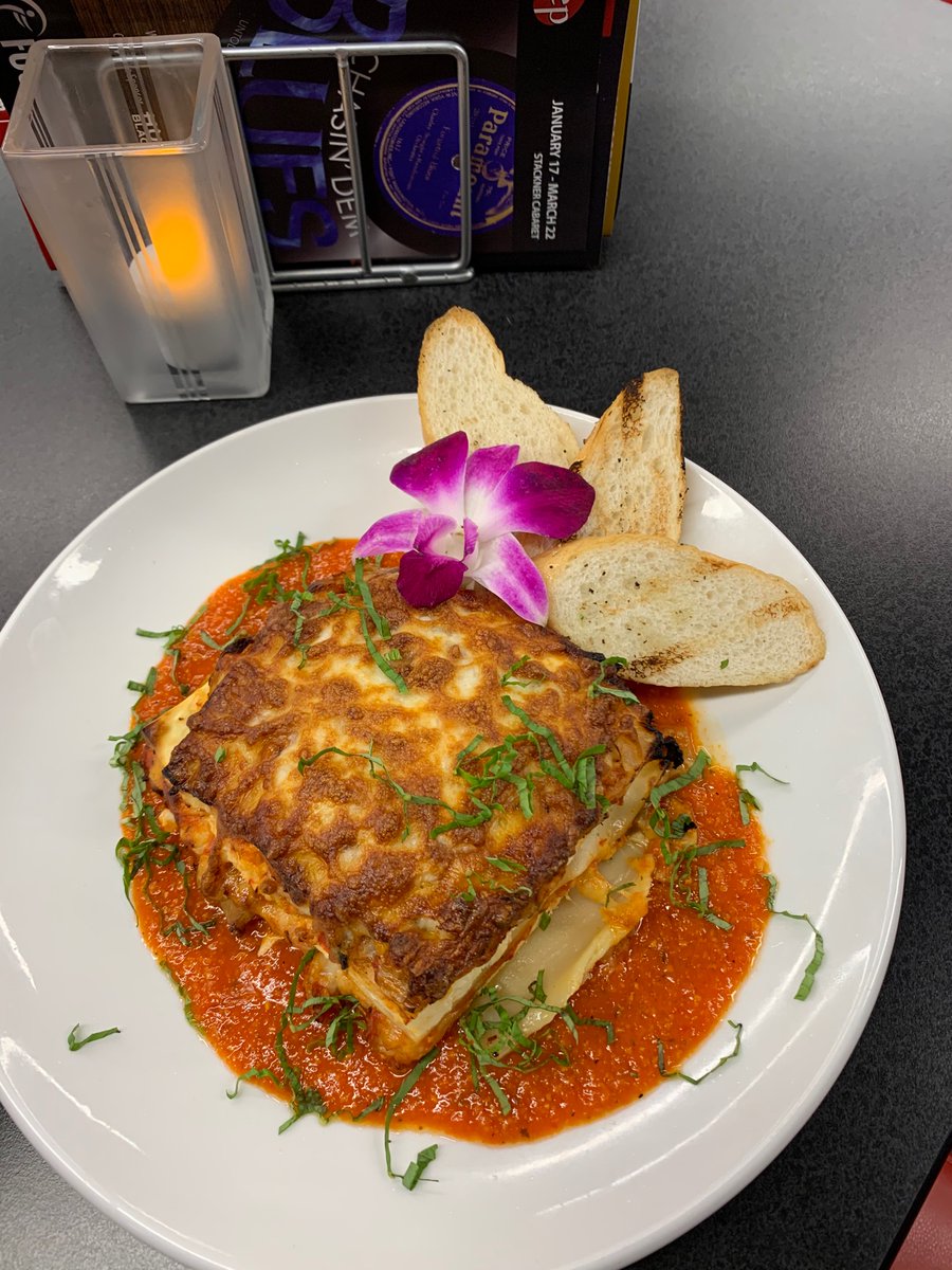 MKEStackner's tweet photo. This Evening’s Blue Plate - Baked Vegetarian Lasagna! Layers of Ricotta, Mozzarella, Parmesan, and Asiago cheese with a house made Marinara, Yellow Squash, Button Mushroom, and Spanish Onions with  a zesty blend of herbs. Served with our House Romesco sauce. https://t.co/0GOqTtlWhk