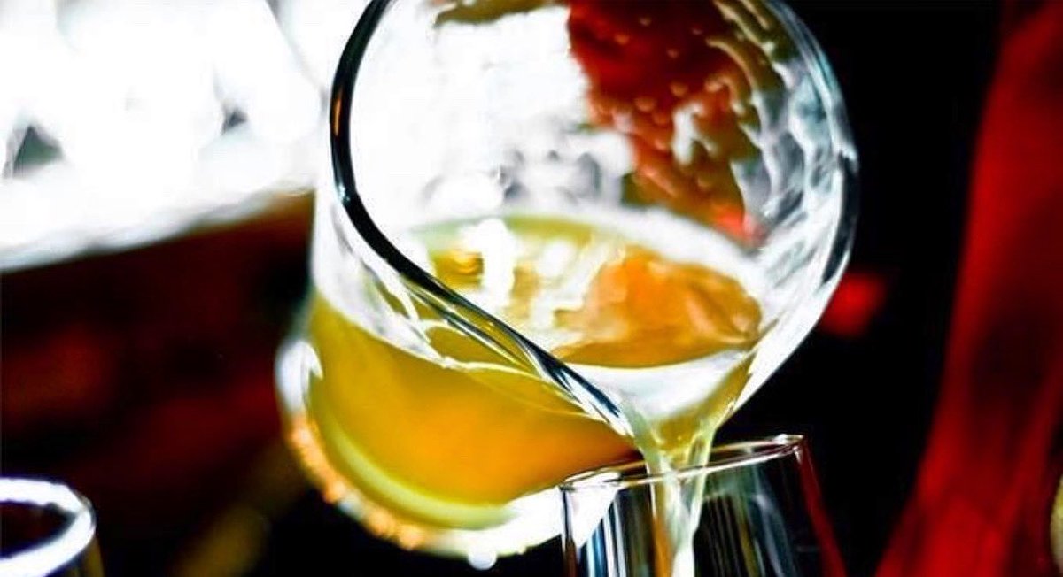 Bring on the weekend ‼️ Stop by Maxi’s for $4 any domestic beer pitcher and $6 Maxi’s Mules all day long 🎉