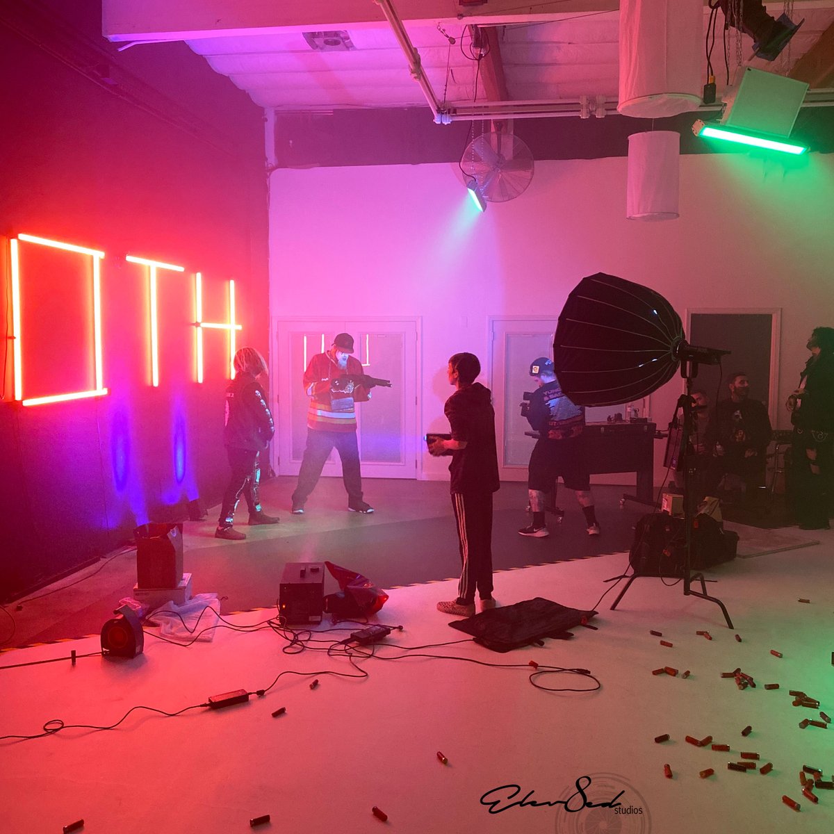 #Bts #Videoshoot “Boomstick” @ohthehorrorsquad with @blazeyadead1
#Videographer @atrociousworks
#Shouts: To everyone else that was in the building!

#sacramentostudio #videoshoot #sacramentomedia #creative #newmusic #recordingstudio #cinematography #cinematographer #Rockband