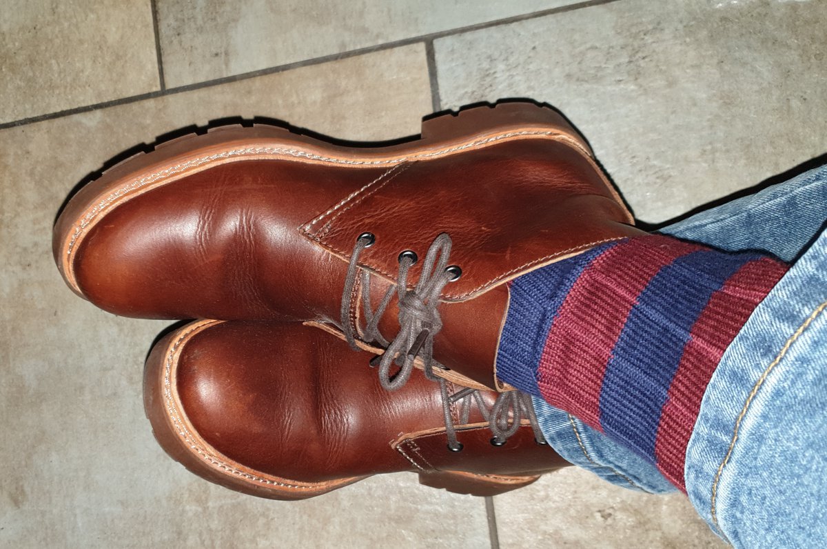 lilyaimees's tweet photo. I know it's a day late but I'm taking her out. @clarksshoes boots and @MarkoJohnsSocks Port. https://t.co/oKKg8Nf4s0