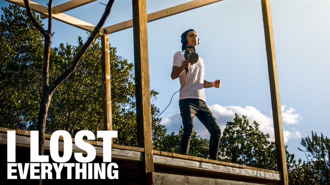 Watch 𝙇𝙀 𝙅𝘼𝙈𝙀𝙎's leaked NSFW photo on TwXstars