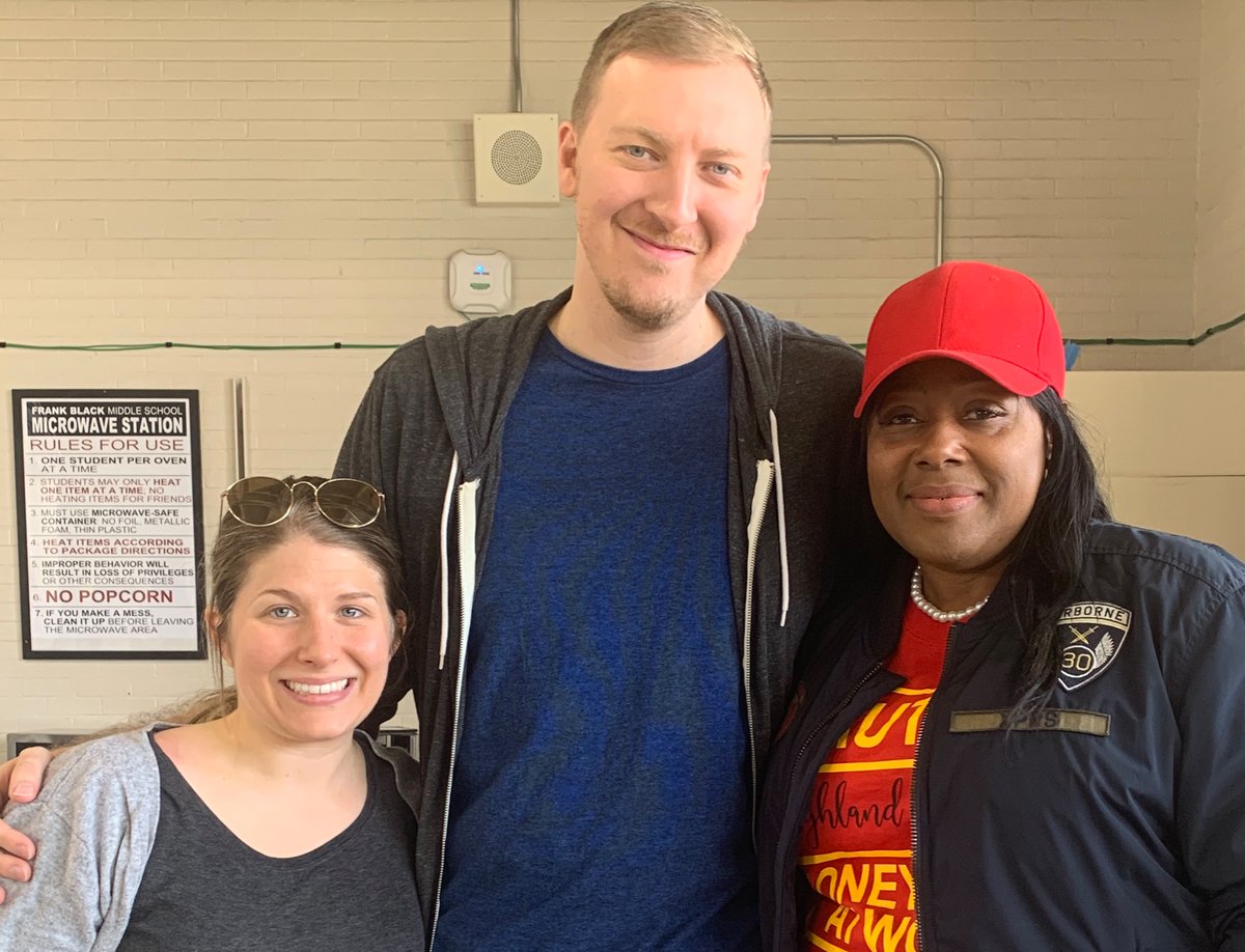 BrendellaChavis's tweet photo. Today was simply amazing. I had an opportunity to reconnect with old and new friends from my days with United Against Human Trafficking. #HeartWork #UAHT #RescueHouston #ElijahRising #StillSupportTheWork https://t.co/I6uuRDSpyt