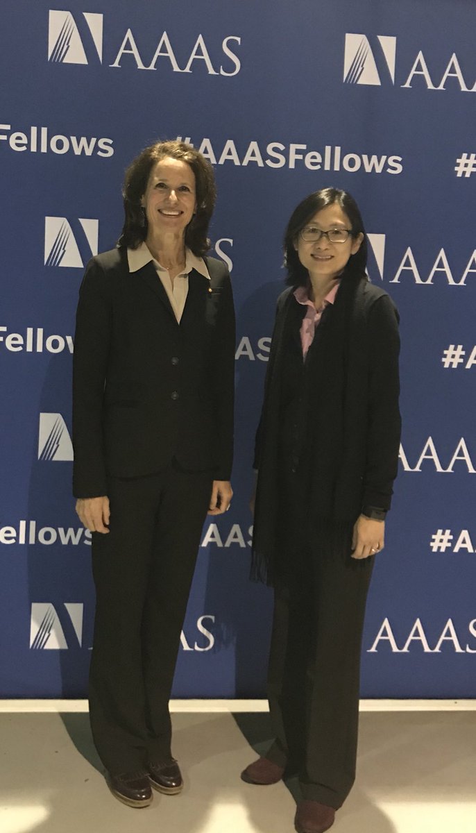 Two of the Newly elected Chemistry AAAS Fellows! ⁦@ProfJuliaChan⁩ #WomenInSTEM #aaasfellows ⁦@SandiaLabs⁩