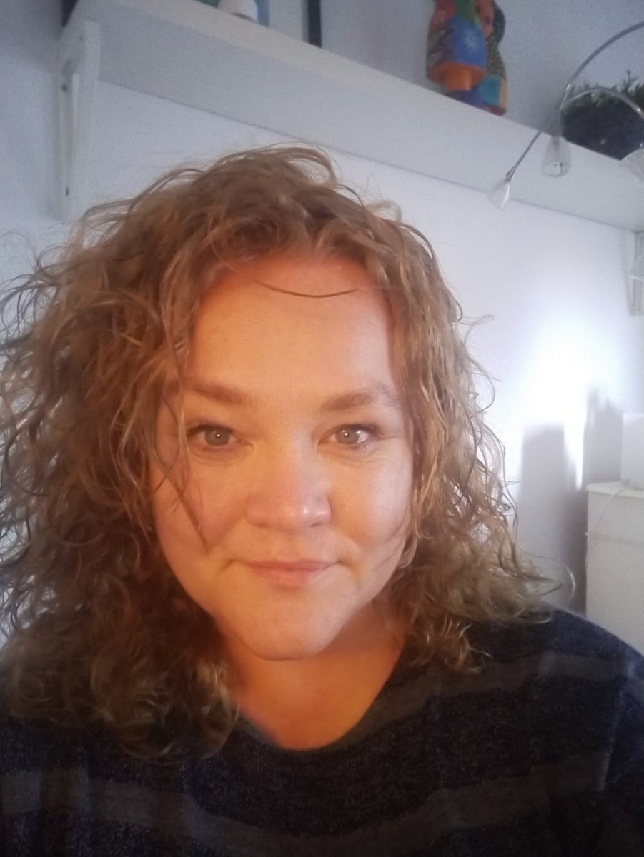 bozerneger's tweet image. #gratisaftehalen
#moeva