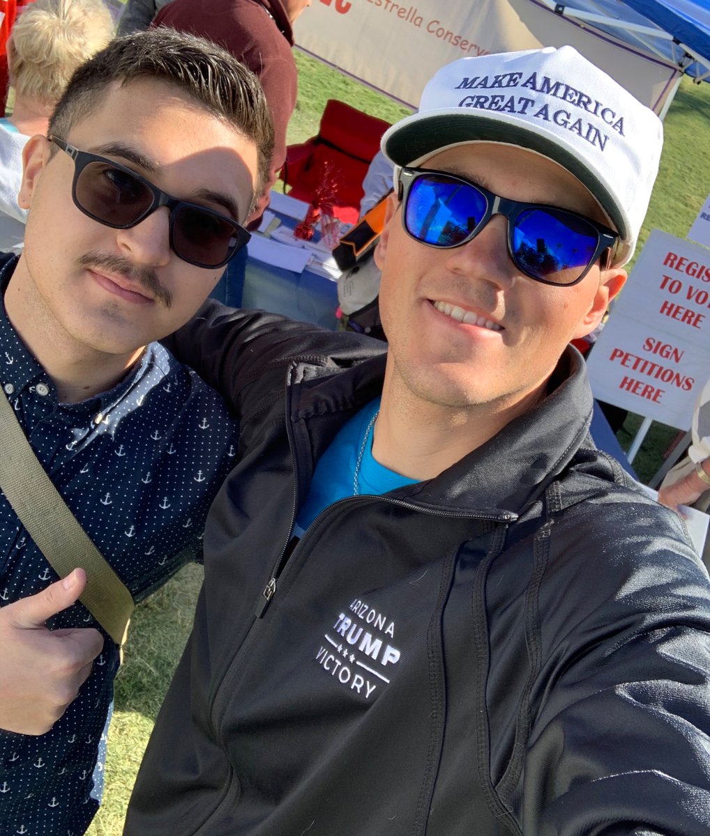 Christ0pherAZ's tweet image. A great time in Estrella Foothills this morning registering voters and collecting petition signatures for Republican candidates. 

Voters in the West Valley are excited and ready to do their part in November to #KeepArizonaRed! #LeadRight 🇺🇸🐘🌵