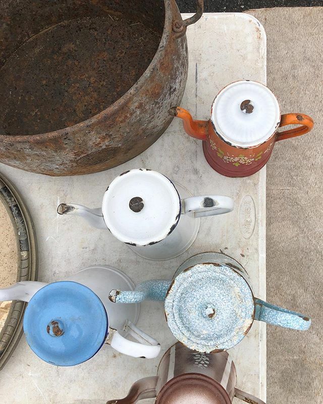 SmallAcornsBlog's tweet image. Pretty pots... ift.tt/2SMPihN