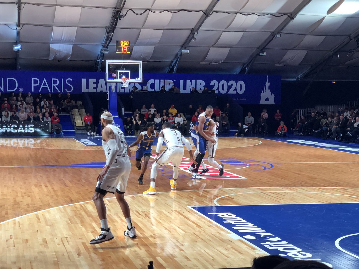 #leaderscup #Disney #asvel Lyon-Villeurbanne bat Boulogne-Levallois en demie finale 88-59 <a href="/France3Paris/">France 3 Paris/Ile-de-France</a>