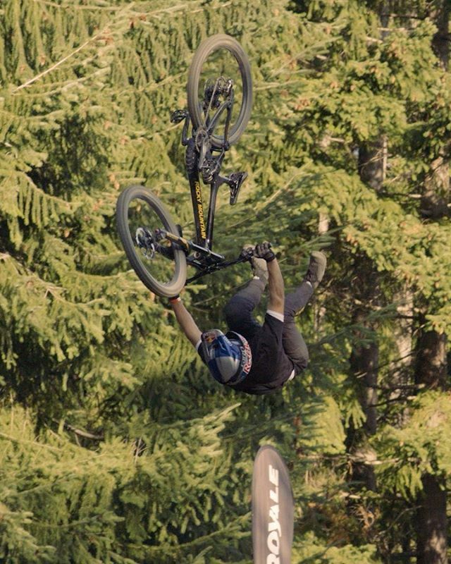 “All In” episode Seven is out, link in bio! #mcgazzaforever <a href="/kellymcgazza/">Kelly McGarry</a> Watch #Instavideo:ift.tt/37odEnm