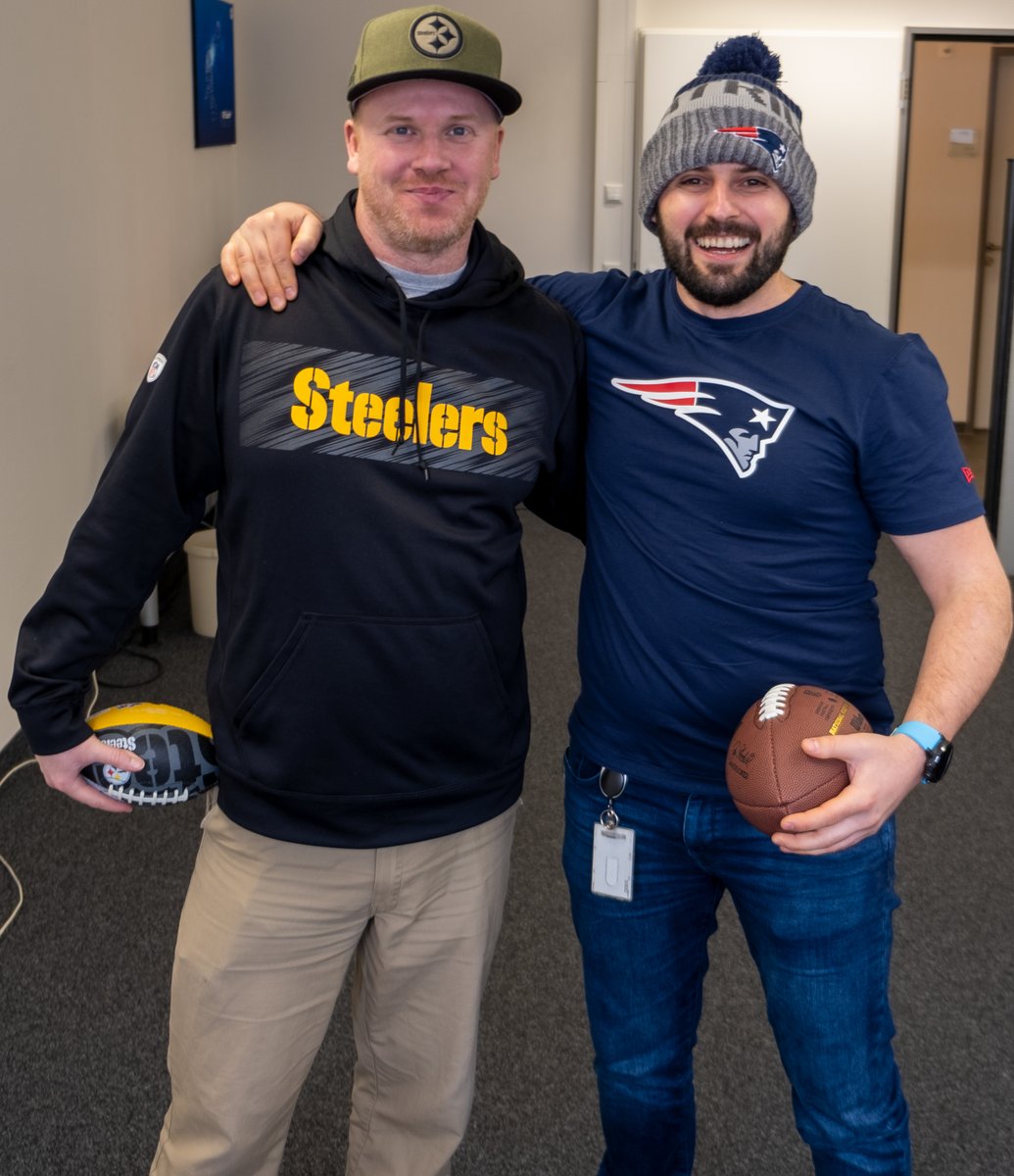 "Wir haben uns alle lieb im Betrieb!"
#steelers #patriots #NFL #ranNFL <a href="/EKS_Intec/">EKS InTec GmbH</a>