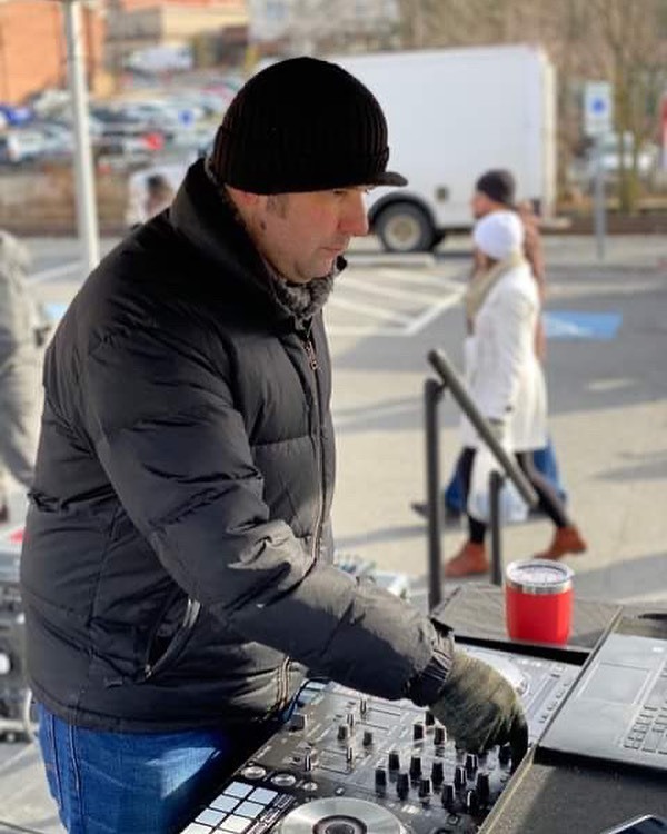 ProVolveEnt's tweet photo. Andrew brought the heat today at Fire &amp; Ice in Lititz! https://t.co/45j1e5QZi0